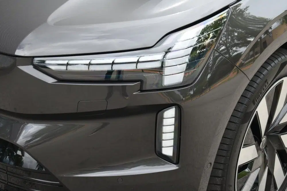 Volvo EX90 Twin Performance Ultra 517pk uit 2026, foto 9