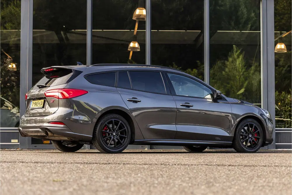 Ford Focus 2.3 EcoBoost ST-3 uit 2020, foto 5