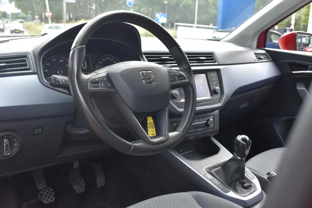 SEAT Arona 1.0 TSI Style Business Intense Carplay Nav uit 2019, foto 2