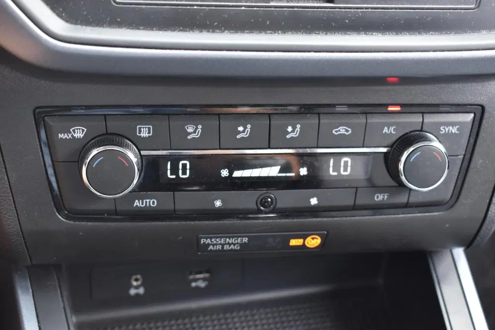 SEAT Arona 1.0 TSI Style Business Intense Carplay Nav uit 2019, foto 8