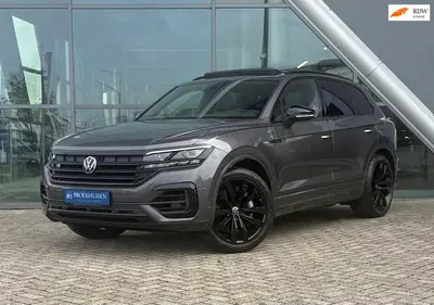 Volkswagen Touareg 3.0 TSi Plug-In eHybrid 4MOTION R 462pk L uit 2022