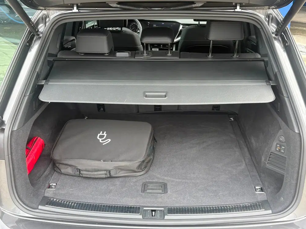 Volkswagen Touareg 3.0 TSi Plug-In eHybrid 4MOTION R 462pk L uit 2022, foto 15