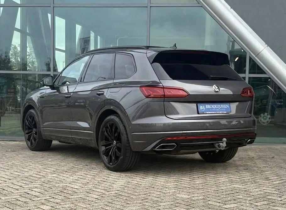 Volkswagen Touareg 3.0 TSi Plug-In eHybrid 4MOTION R 462pk L uit 2022, foto 4