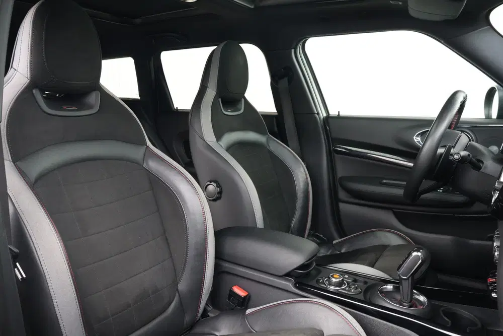 Mini Clubman 2.0 JCW ALL4 Chili uit 2019, foto 7