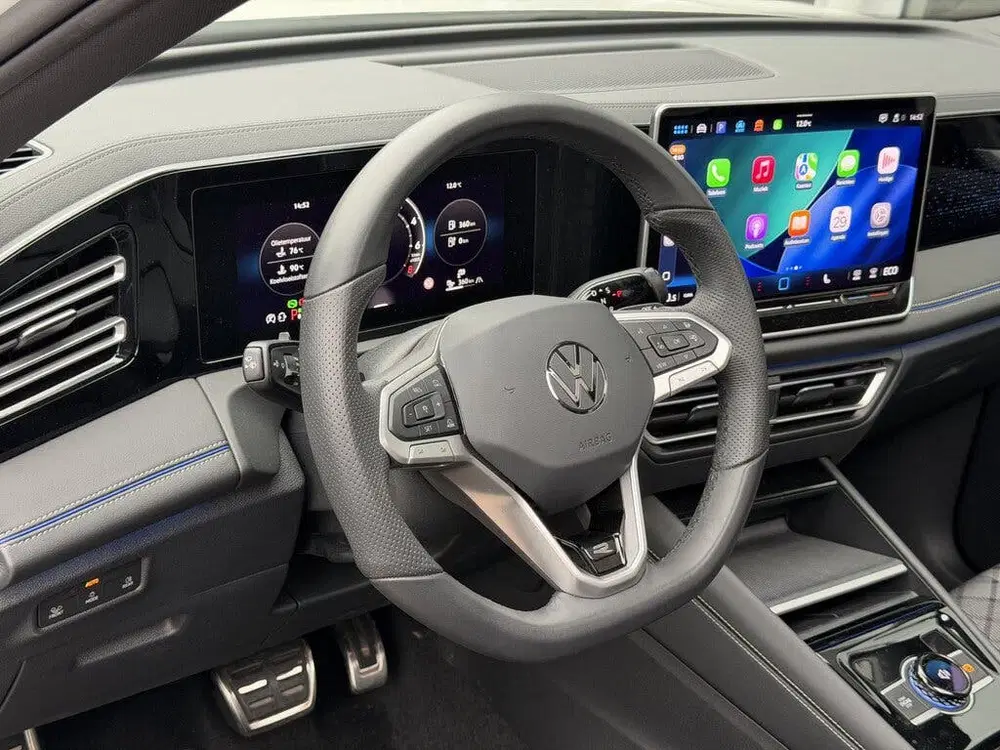 Volkswagen Tiguan 1.5 eHybrid R-Line Business Trekhaak uit 2024, foto 2