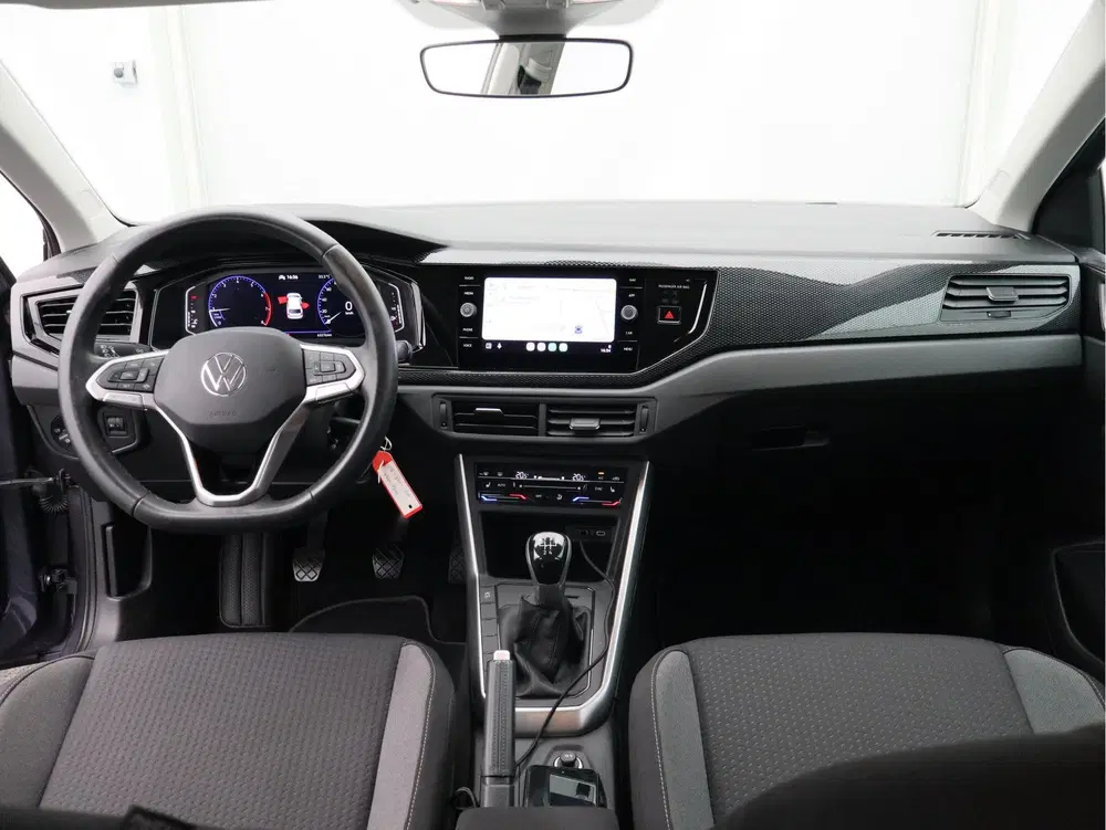 Volkswagen Polo 1.0 TSI Life uit 2023, foto 2