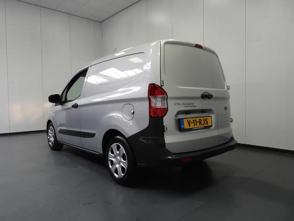 Ford Transit Courier 1.0 Trend EcoBoost NAVI uit 2023, foto 3