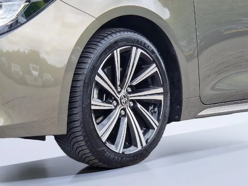 Toyota Corolla 2.0 Hybrid 184PK Business Plus uit 2022, foto 2