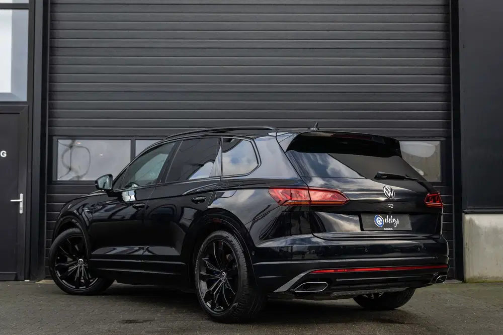Volkswagen Touareg R 3.0 TSi Plug-in 4MOTION 462PK uit 2022, foto 5