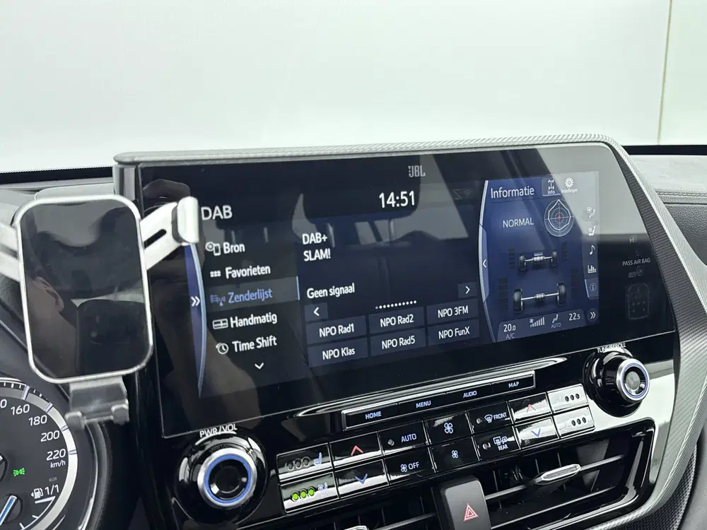 Toyota Highlander 2.5 AWD Hybrid Premium uit 2022, foto 8