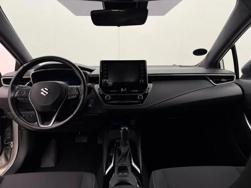 Suzuki Swace 1.8 Hybrid Style uit 2021, foto 12
