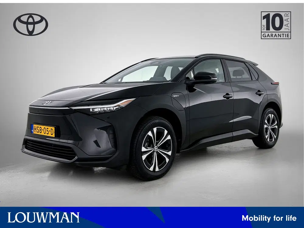 Toyota bZ4X Dynamic 71 kWh 204 pk Automaat uit 2025
