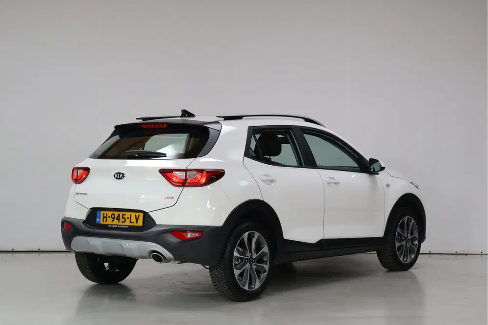 Kia Stonic 1.0 T-GDi DynamicLine uit 2020, foto 2