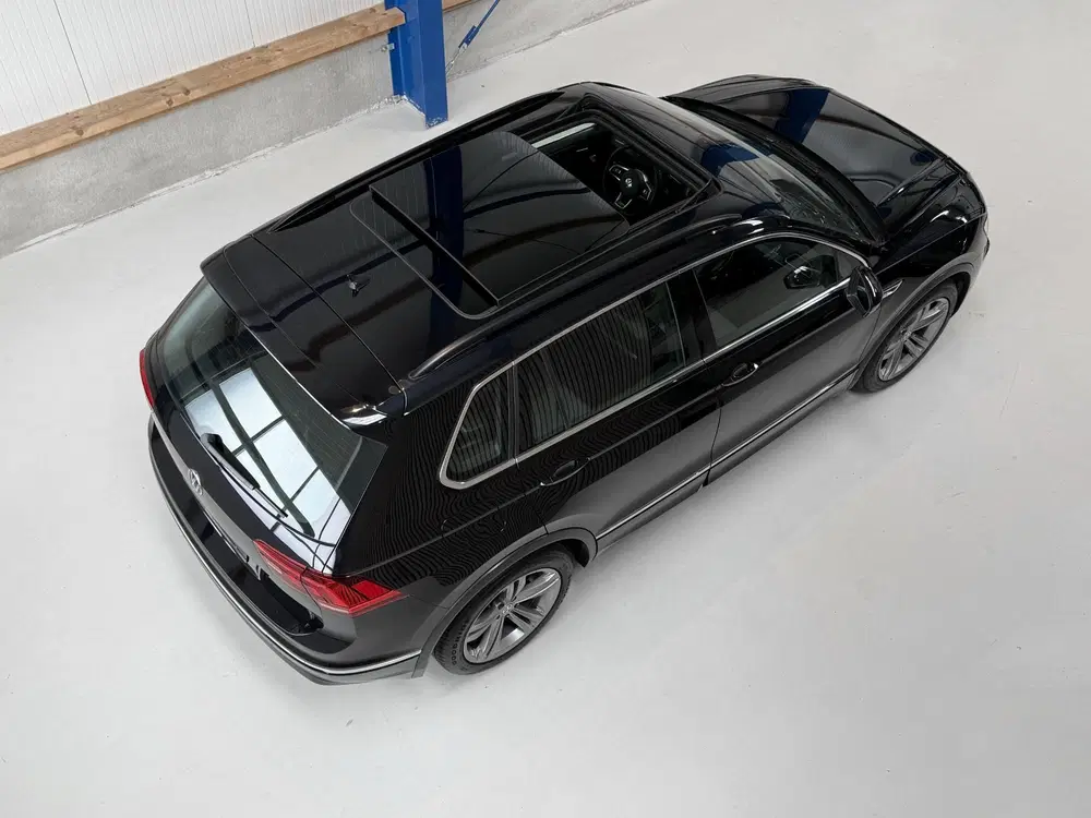 Volkswagen Tiguan 1.5 TSI ACT Highline R Line uit 2019, foto 6
