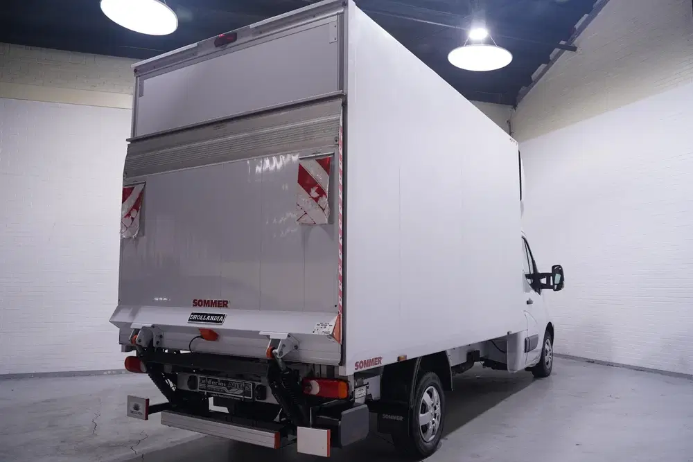 Nissan Interstar 2.3 DCi 165 pk Bakwagen met Laadklep Airco uit 2024, foto 4