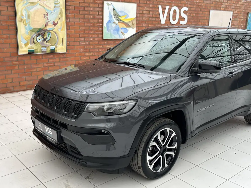 Jeep Compass 130 e-Hybrid Automaat Altitude uit 2024, foto 5