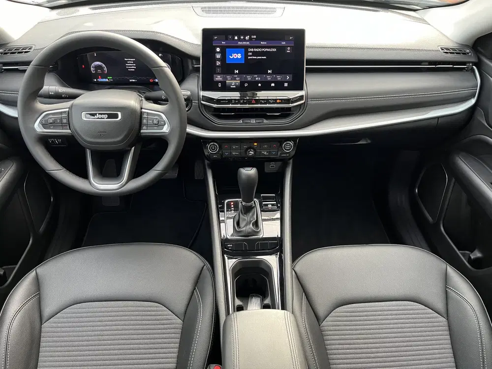 Jeep Compass 130 e-Hybrid Automaat Altitude uit 2024, foto 6