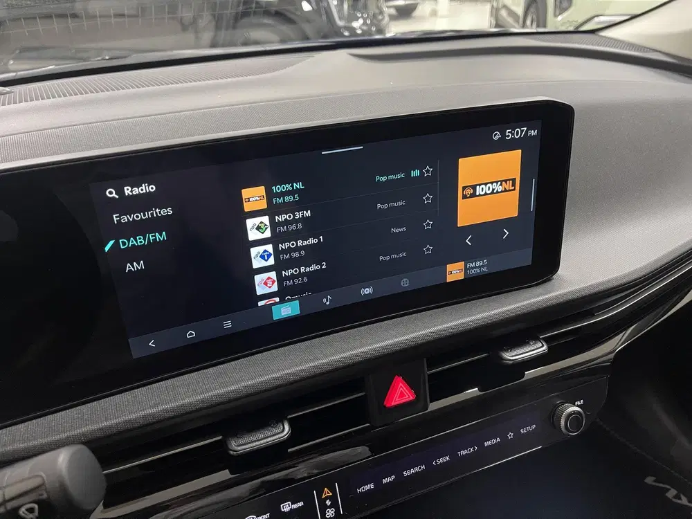 Kia EV6 Light Edition 63 kWh Parkeersensoren V+A uit 2025, foto 9