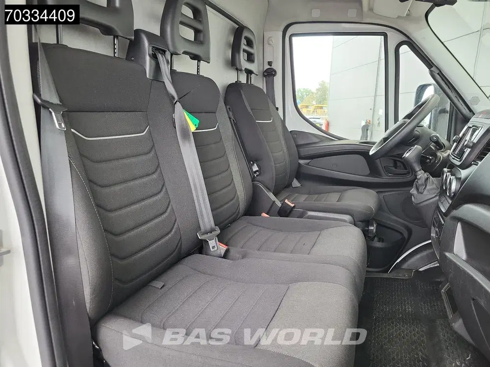 Iveco Daily 3.0L Automaat 1000KG Laadklep Luchtvering uit 2022, foto 14