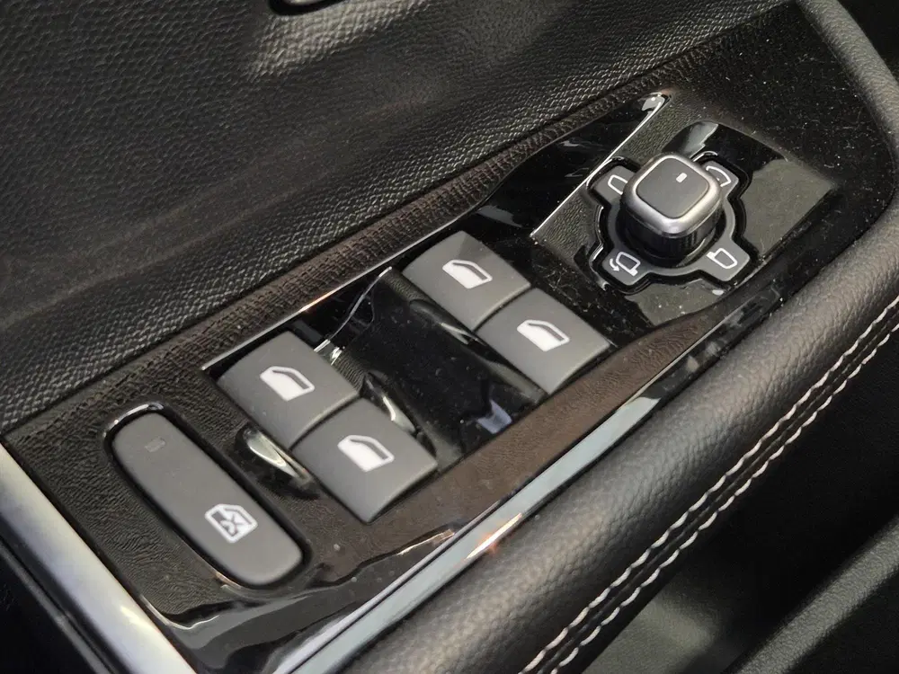 Opel Astra 1.2 Turbo Hybrid Ultimate Automaat uit 2025, foto 15
