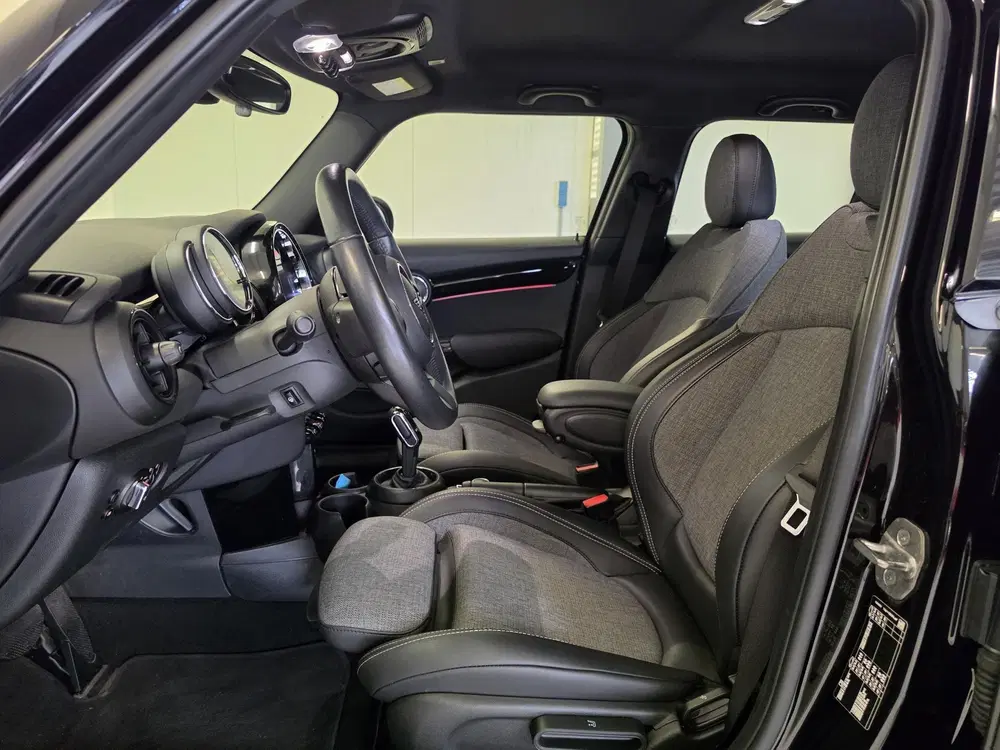Mini One 1.5 One Business Edition uit 2022, foto 8