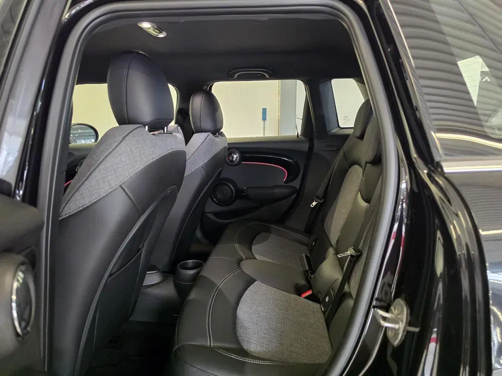 Mini One 1.5 One Business Edition uit 2022, foto 9
