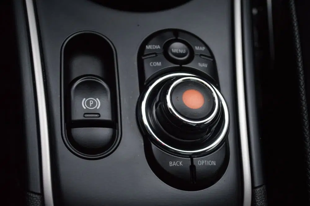 Mini Countryman 2.0 Cooper S ALL4 Aut. Led Leder Panorama uit 2020, foto 15