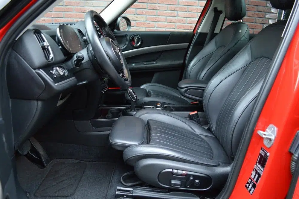 Mini Countryman 2.0 Cooper S ALL4 Aut. Led Leder Panorama uit 2020, foto 9
