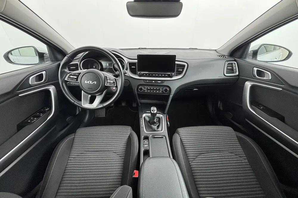 Kia Ceed 1.0 T-GDi DynamicLine – fris en veelz uit 2024, foto 11