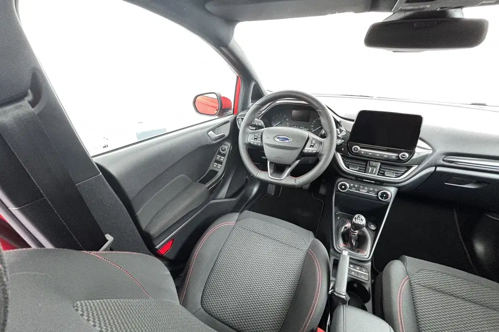 Ford Fiesta 1.0 EcoBoost Hybrid ST-Line Sportief karak uit 2021, foto 15