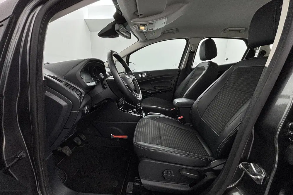 Ford EcoSport 1.0 EcoBoost Titanium Compacte SUV met ver uit 2021, foto 15