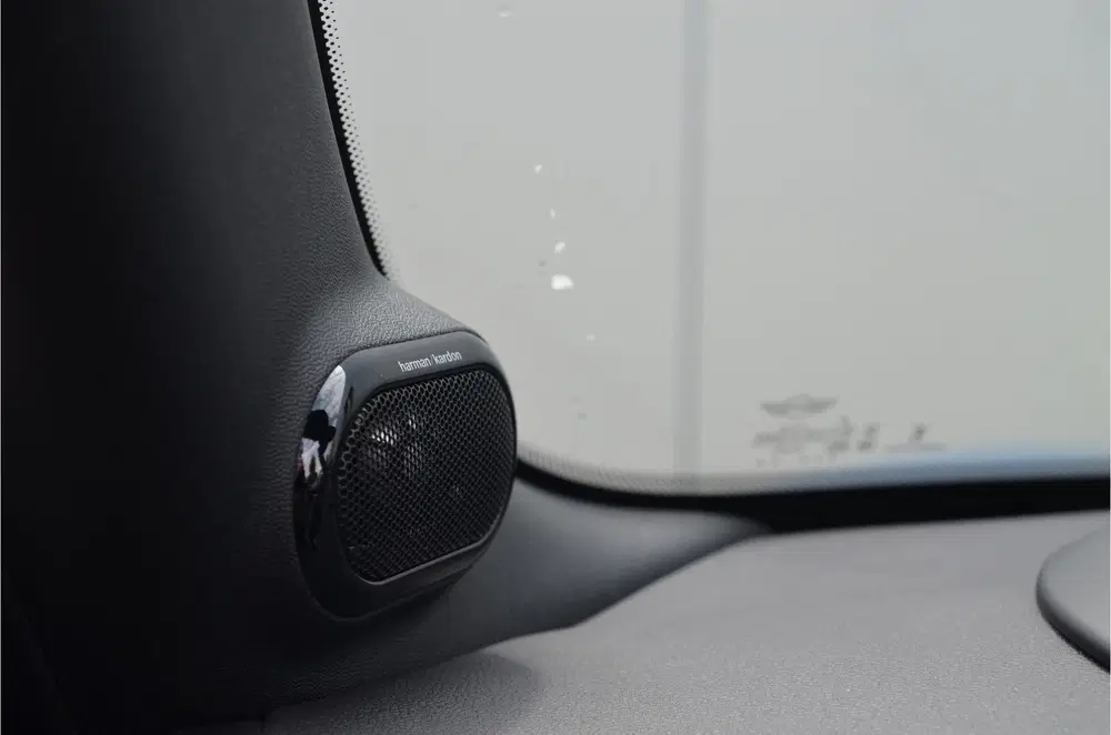 Mini Cabrio John Cooper Works Automaat uit 2023, foto 11