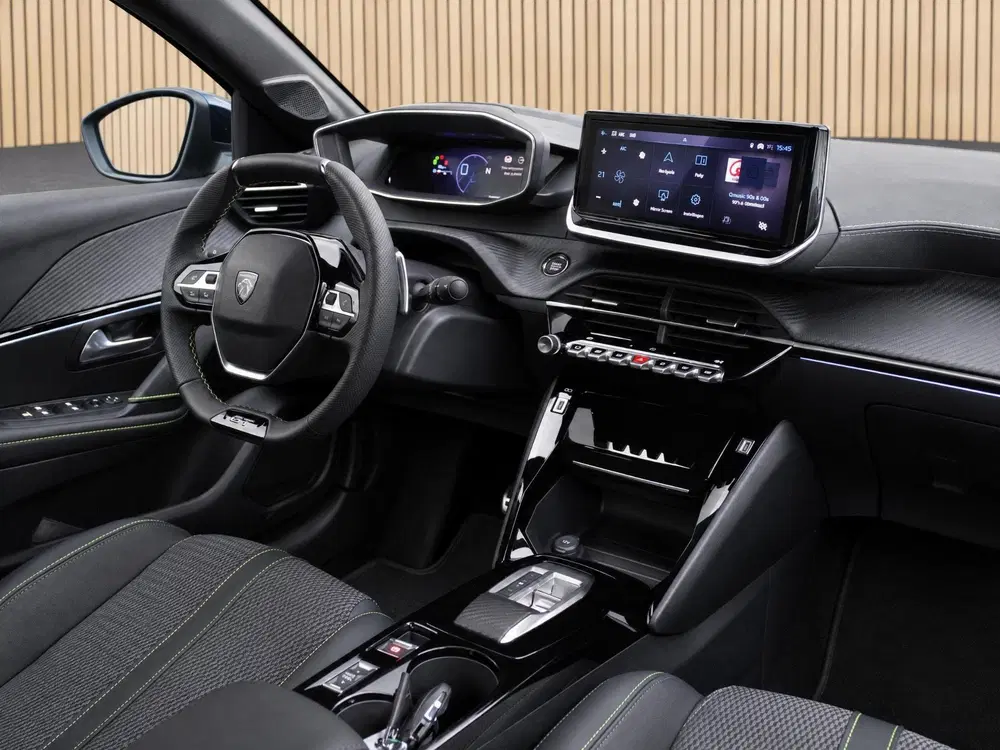 Peugeot 208 1.2 Hybrid 110 e-DCS6 GT VOORRAAD KORTING uit 2026, foto 3