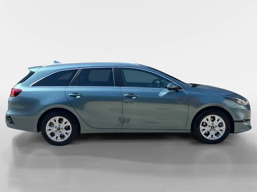 Kia Ceed 1.0 T-GDi DynamicPlusLine uit 2024, foto 4