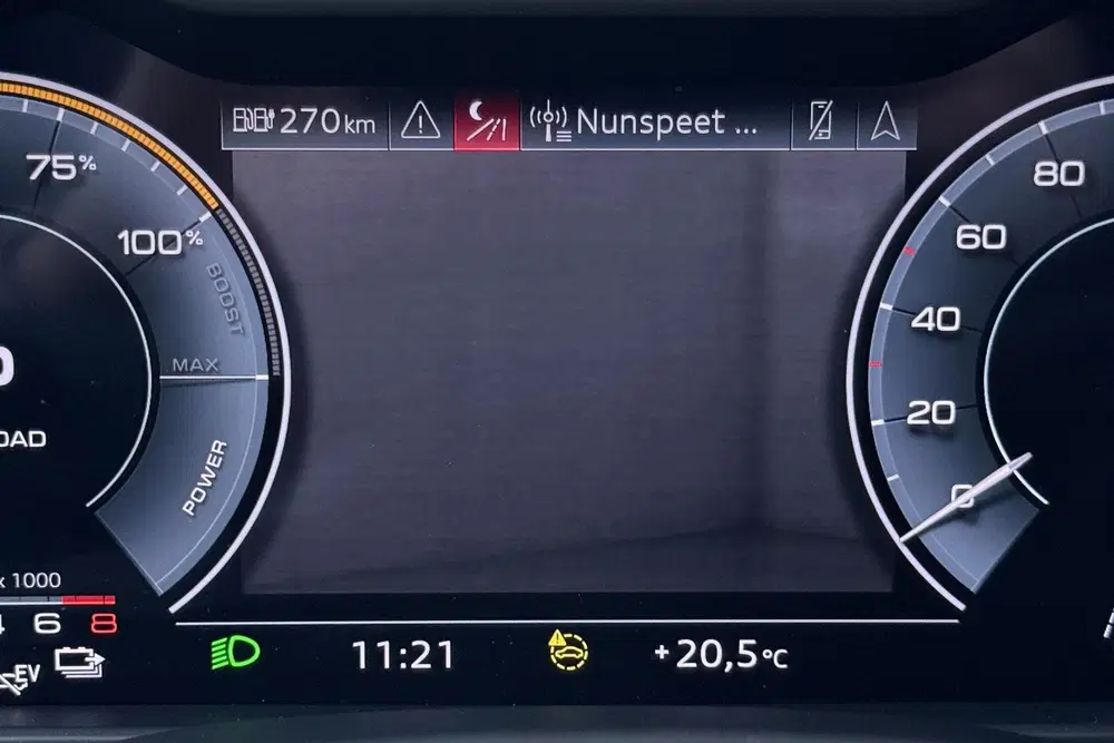 Audi Q8 55 TFSI e quattro Pro Line S uit 2021, foto 14
