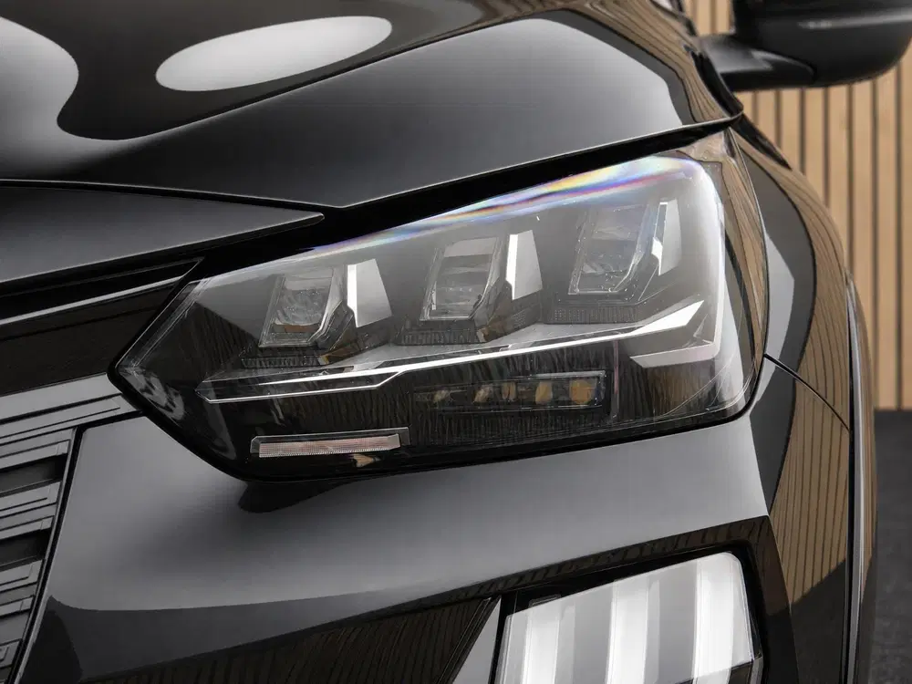 Peugeot 208 Hybrid 110 e-DCS6 GT VOORRAAD KORTING uit 2026, foto 13
