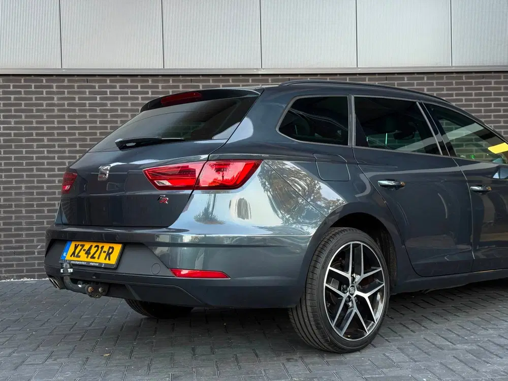 SEAT Leon 1.5 TSI FR Business Intense uit 2019, foto 12