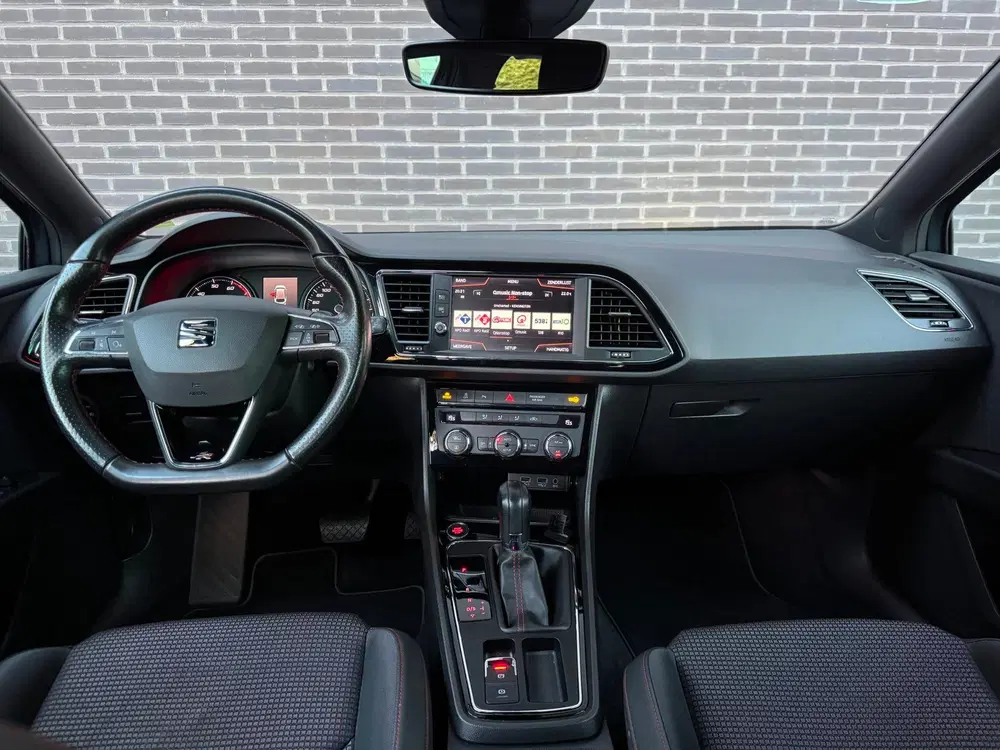 SEAT Leon 1.5 TSI FR Business Intense uit 2019, foto 6