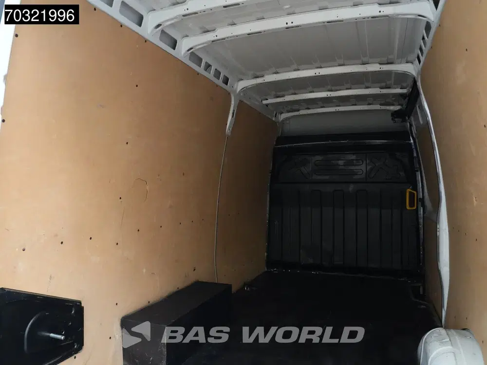 Iveco Daily L2H2 Airco Cruise 3 uit 2022, foto 11
