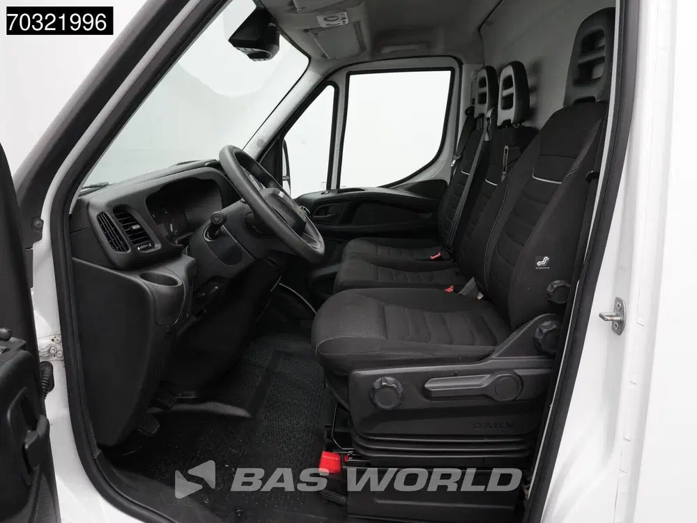 Iveco Daily L2H2 Airco Cruise 3 uit 2022, foto 13