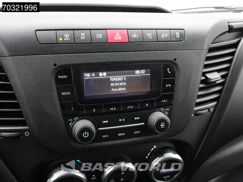 Iveco Daily L2H2 Airco Cruise 3 uit 2022, foto 15