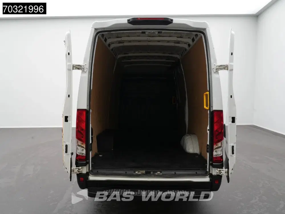 Iveco Daily L2H2 Airco Cruise 3 uit 2022, foto 8