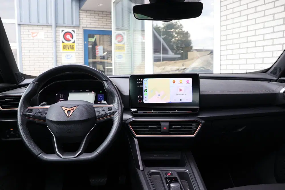 Cupra Formentor 1.4 TSI e-Hybrid Essential SOH-94% Panoram uit 2023, foto 3
