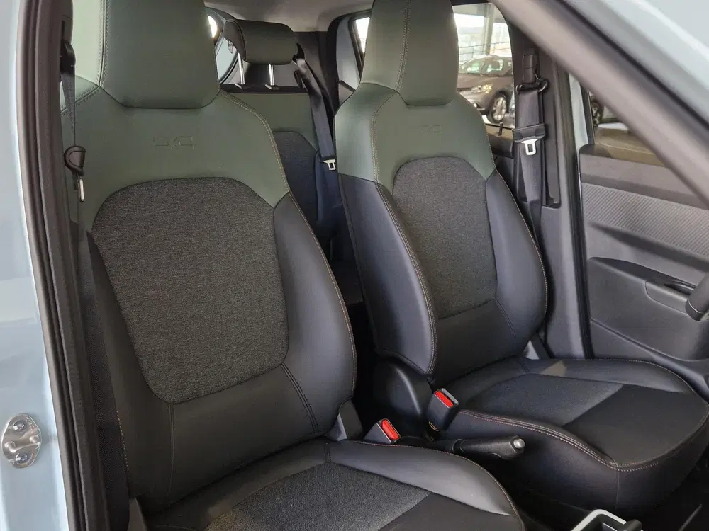 Dacia Spring Extreme 100 uit 2026, foto 8