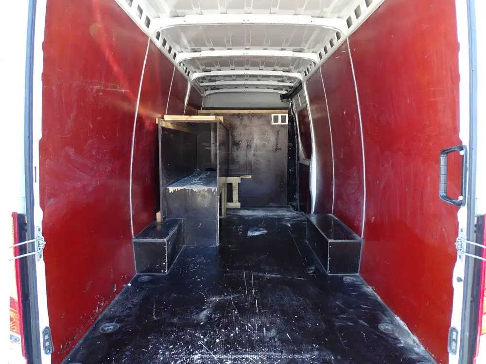 Iveco Daily 35S14V 2.3 410 H3 uit 2020, foto 3