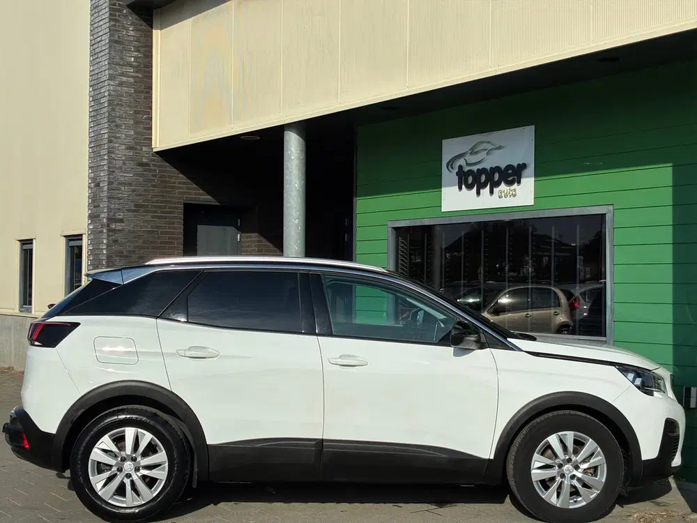 Peugeot 3008 1.2 PureTech Active uit 2019, foto 8
