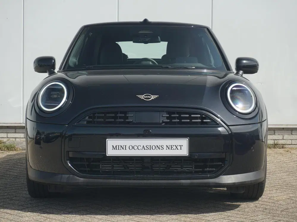 Mini Cabrio Cooper C uit 2025, foto 5
