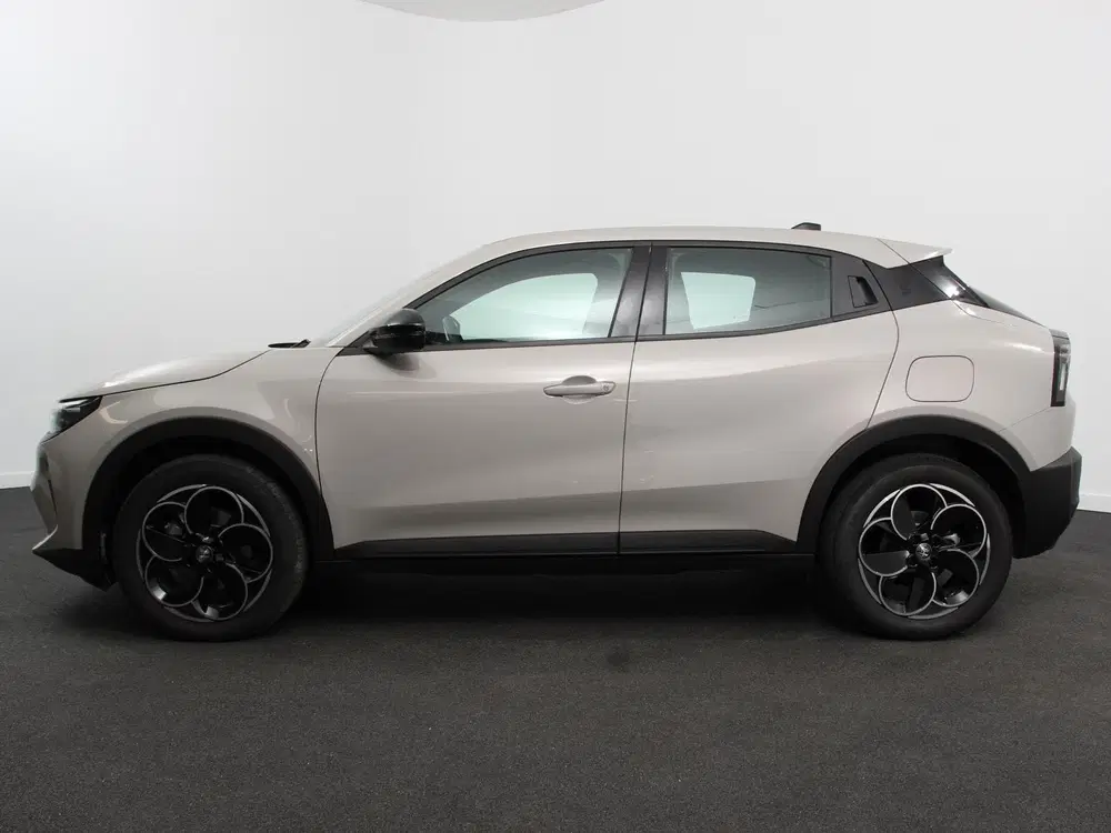Alfa Romeo Junior Elettrica Automaat 156PK Adaptieve Cruise uit 2025, foto 7