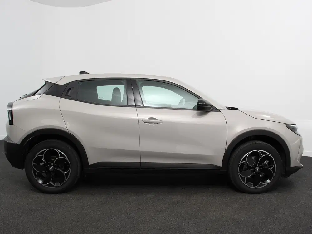Alfa Romeo Junior Elettrica Automaat 156PK Adaptieve Cruise uit 2025, foto 7