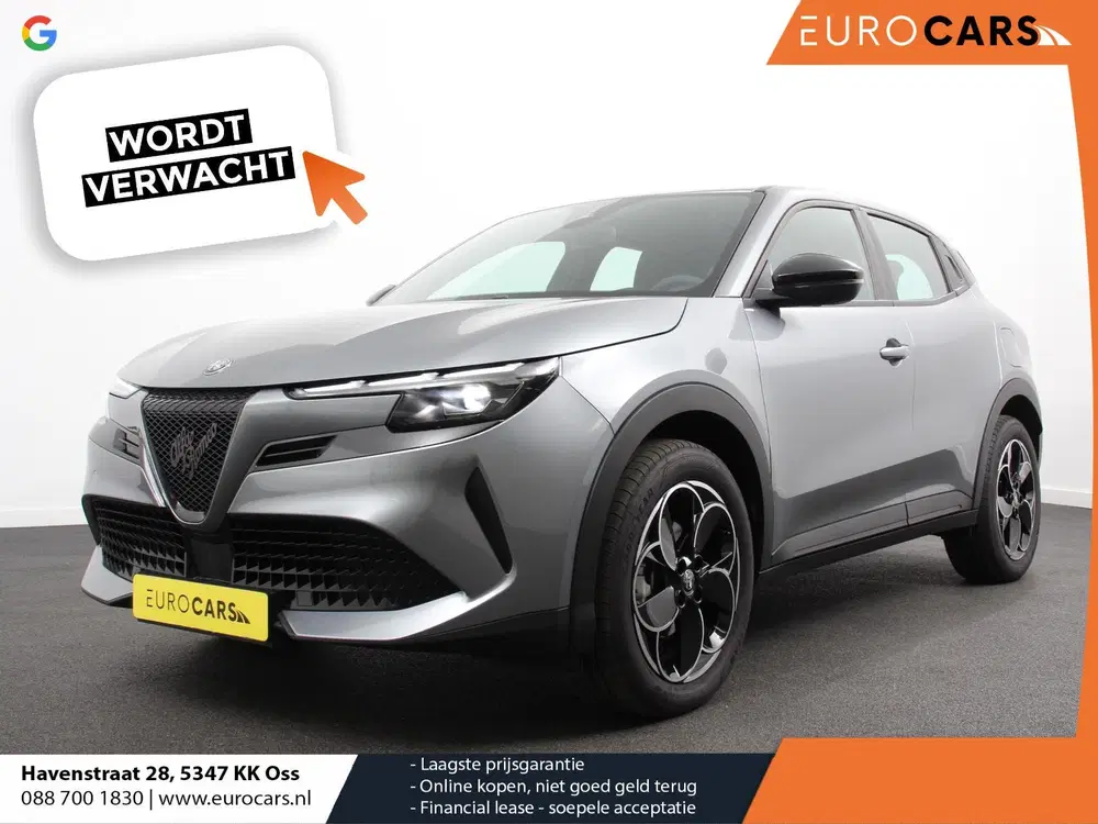 Alfa Romeo Junior Elettrica Automaat 156PK Adaptieve Cruise uit 2025